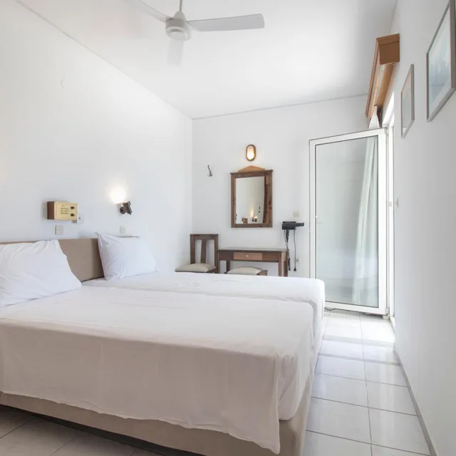 Side Sea View Twin room، Pal Beach Hotel 1/9
