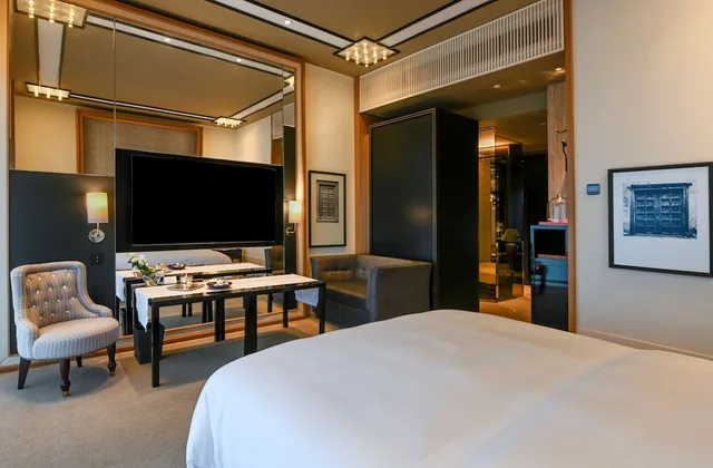 غرفة كلوب بسرير كينج، Grand Hyatt Gurgaon 3/7