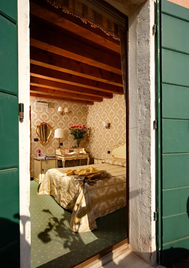 غرفة بسرير مزدوج بإطلالة، Hotel Gorizia A La Valigia 4/6