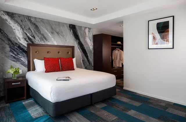 جناح تنفيذي بسرير كينج، Rydges Auckland 3/6