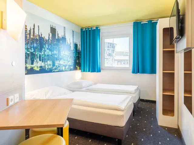 غرفة قياسية ثلاثية، B&B Hotel Ludwigshafen 1/3
