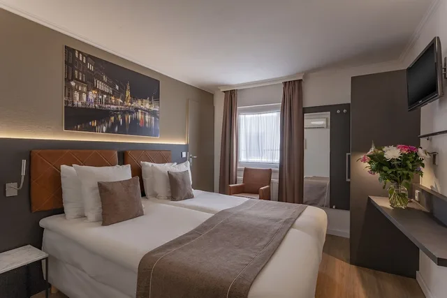 Standard, Double or Twin Bed, Avenue Hotel Amsterdam 2/6