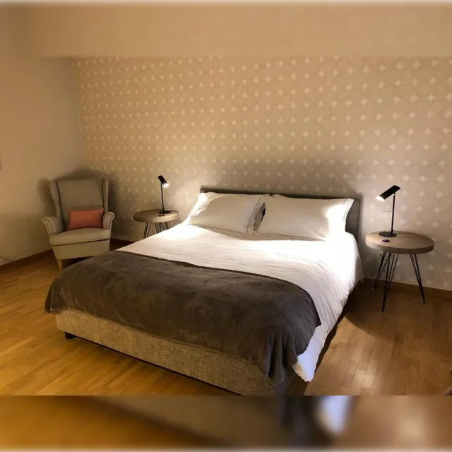 Superior, Double Bed, 200 Rooms And Terrace 3/10