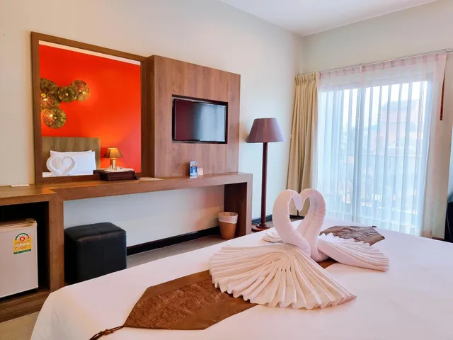 Superior, Twin Beds, YouDee Hotel Patong 4/7