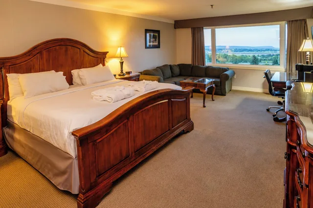 غرفة سوبيريور بسرير كينج، Old Orchard Inn & Spa 1/2