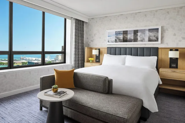 1 Bedroom, Suite, King Bed, Lake Side, Sofa, Accessible، THE RITZ-CARLTON CHICAGO 1/5