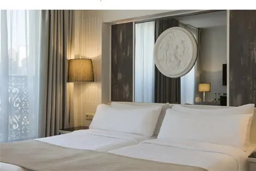 غرفة بسريرين منفصلين، Hotel Paris Opera Managed By Melia 1/1