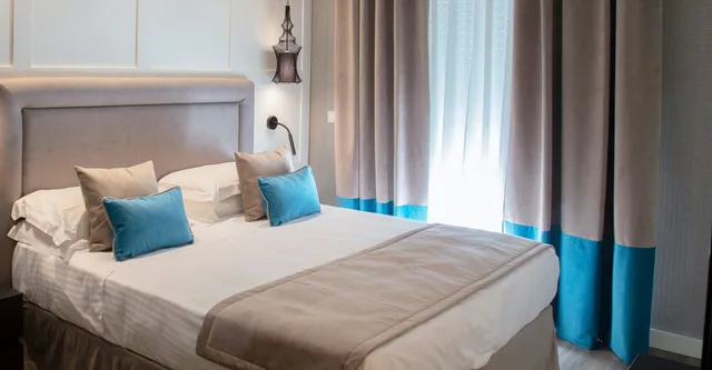 غرفة تنفيذية بسرير كينج وسرير فردي، Lungomare Hotel 1/4