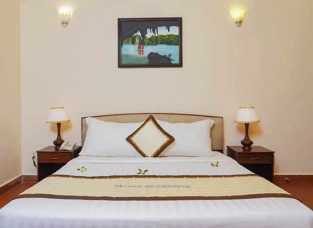 غرفة ديلوكس بسريرين منفصلين بإطلالة على المسبح، Muine Decentury Beach Resort Spa 3/5