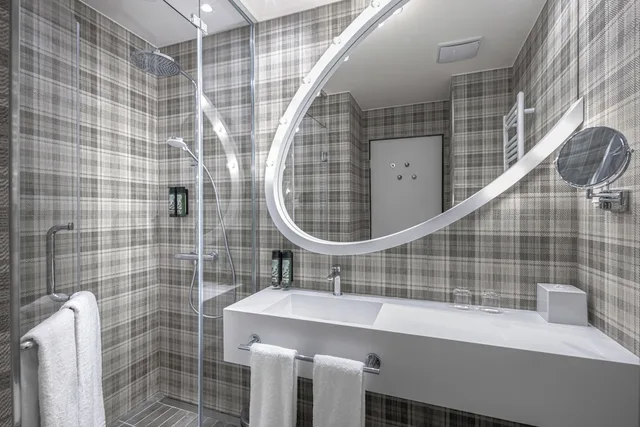 Funky, 2 Double Beds، Mamaison Vibe hotel Downtown Budapest 7/7