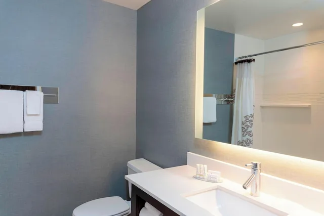 استوديو بسرير كينج مع أريكة لذوي الإعاقة، RESIDENCE INN AKRON SOUTH/GREEN 3/6