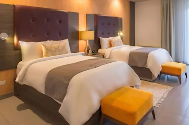 غرفة قياسية بسريرين مزدوجين، KINAM HOTEL 1/1