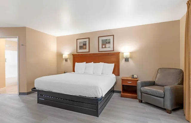 استوديو بسرير كينج، Extended Stay America Suites - McAlester - Hwy 69 2/10