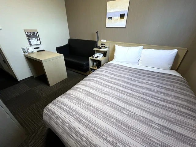 غرفة بسرير نصف مزدوج للمدخنين، Hotel Route Inn Kisarazu 13/14