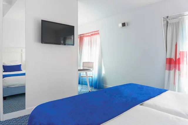 2 Bedrooms, Family, Sauna، Hotel 34B Astotel (ex-Bergere Opera) 5/10