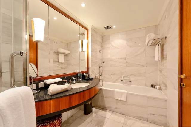 غرفة تنفيذية بسريرين منفصلين للمدخنين، Hotel Du Parc Hanoi 5/5