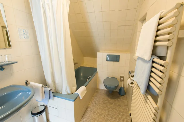 غرفة أساسية بسريرين منفصلين، Hotel Garni Viktoria 2/2