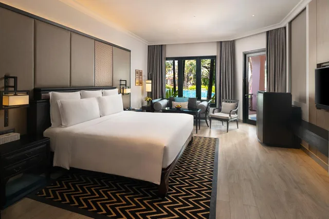 Junior Suite, King Bed, with Pool, Club Lounge Access، Intercontinental Pattaya Resort 2/12
