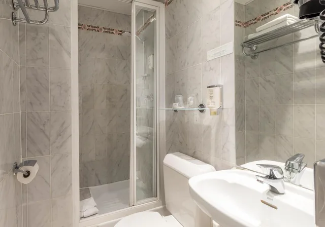 غرفة كومفورت ثلاثية، Hotel Opera Lafayette 7/7