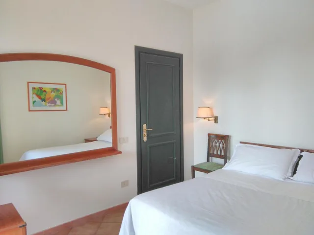 Superior, Queen Bed, Baia Del Sole 1/6