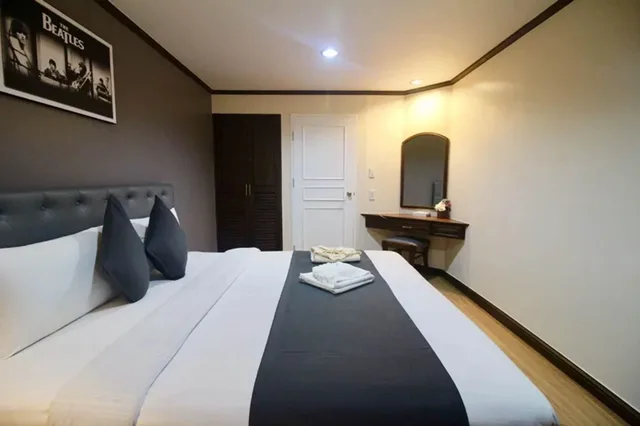 غرفة بزنس بسرير مزدوج، Yellow Ribbon Hills Boutique Suites 2/4