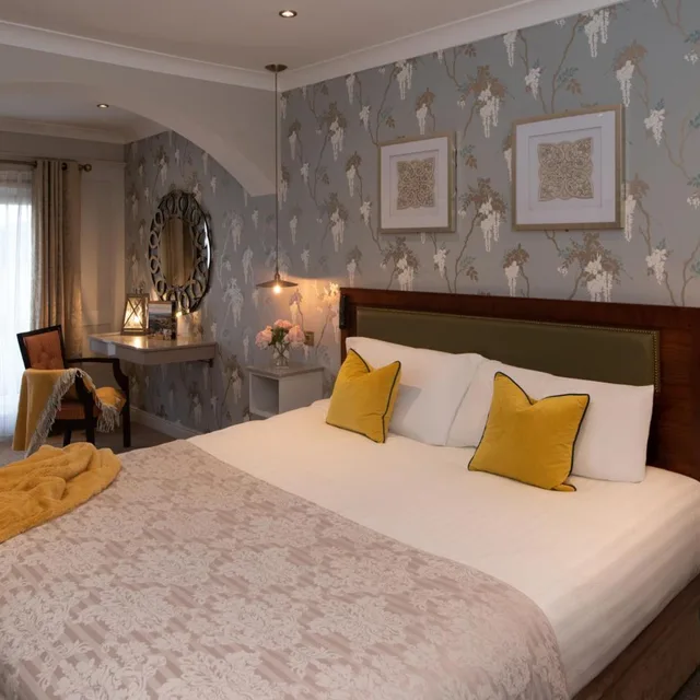 غرفة بسرير مزدوج أو سريرين منفصلين، Whitford House Hotel 1/6
