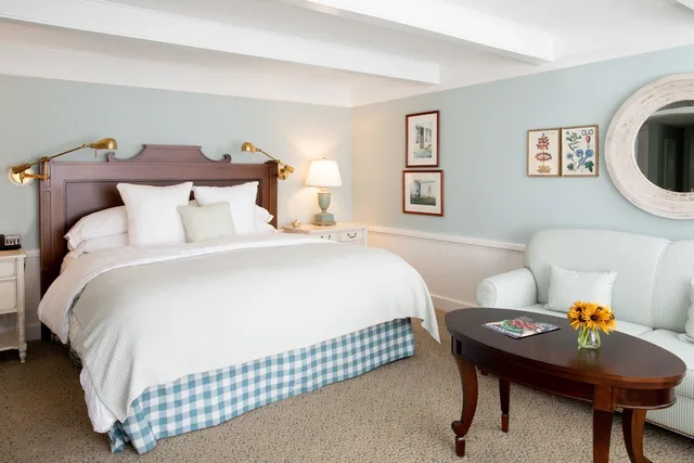 Tavern, King Bed، Woodstock Inn and Resort 2/7