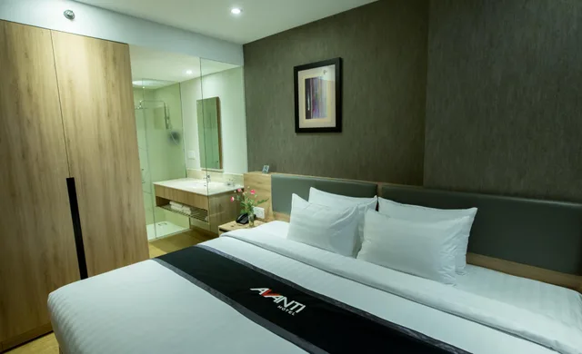 غرفة بريميير بسرير كوين، Avanti Hotel 2/2