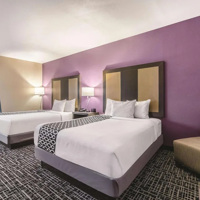 جناح بسريرين كوين بإطلالة مع أريكة، La Quinta Inn & Suites by Wyndham Glenwood Springs 1/4