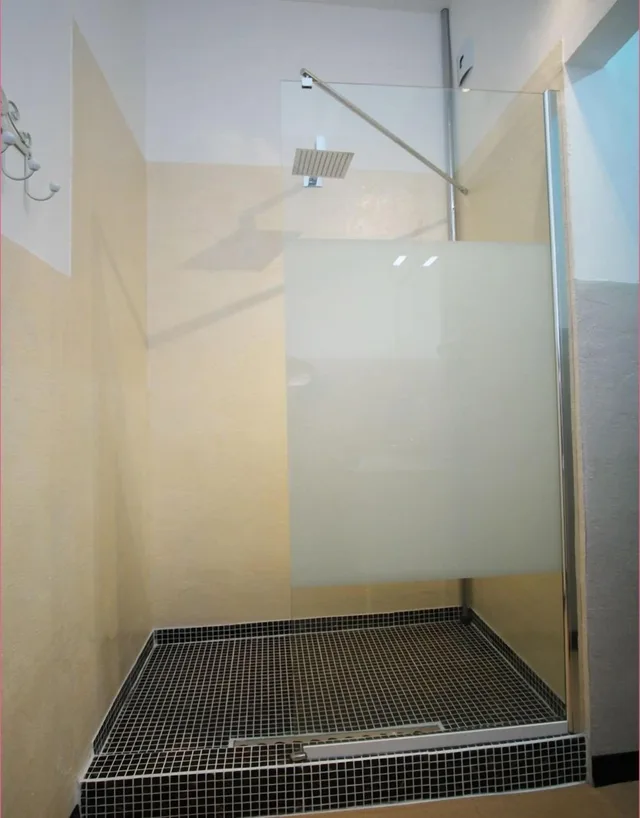 Chic, King Bed, Private Bathroom، Milano Affittacamere 4/4
