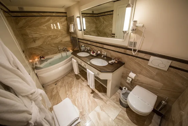 James Joyce, Suite, King Bed, Sofa، Victoria Hotel Letterario 1/1