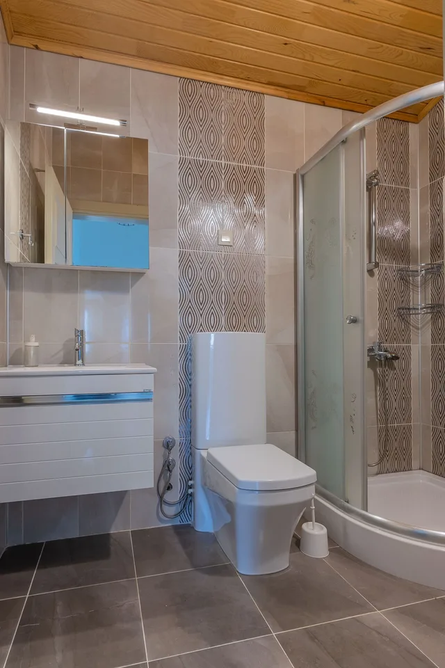 فيلا كومفورت بسرير كينج وأسرّة بطابقين بغرفة نوم واحدة مع أريكة، Caretta Caretta Pension 5/6