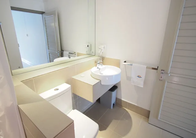 2 Bedrooms, Apartment, King and Twin Beds, Partial Sea View, 2 Bathrooms، Le Beachclub Serviced Apartments And Villas 4/5