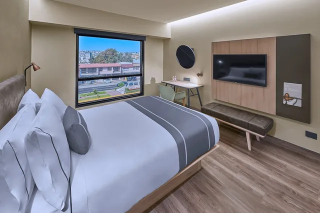 غرفة بسرير كوين، City Express Plus by Marriott Tampico 1/5