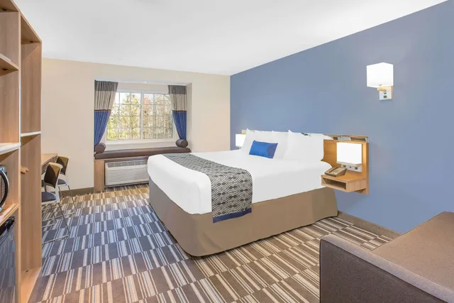 جناح استوديو بسرير كينج لذوي الإعاقة، Microtel Inn and Suites By Wyndham Ocean City 1/3