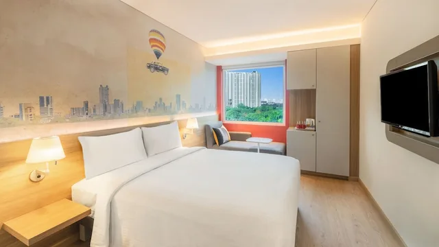 غرفة ديلوكس بسرير مزدوج بإطلالة على المدينة، ibis Thane 1/4