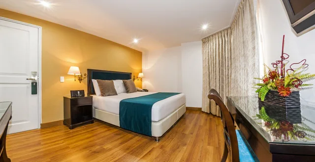 غرفة سوبيريور بسرير كوين، Hotel Le Manoir Bogota 4/10