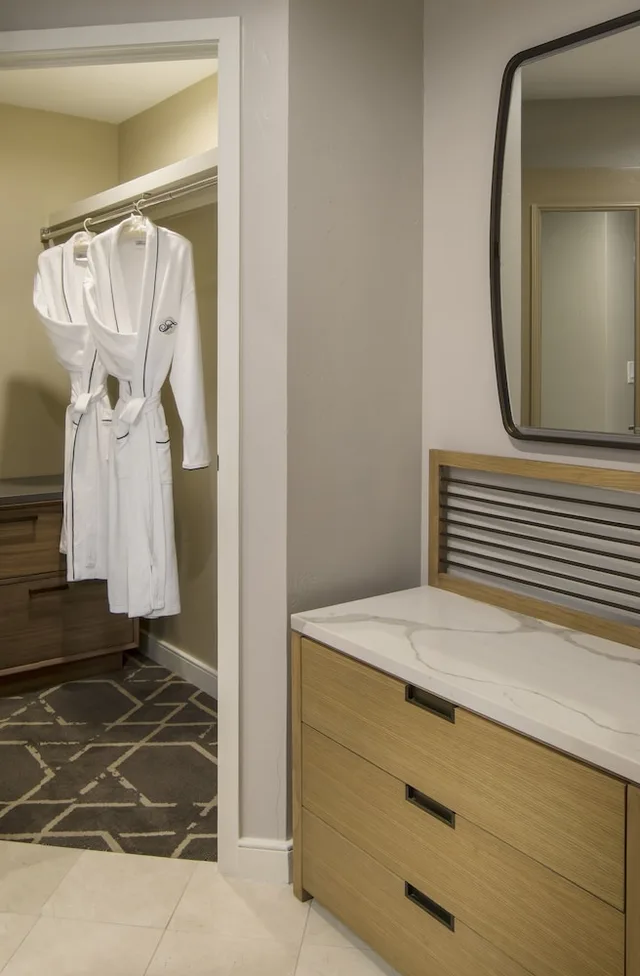 Fairmont, 2 Queen Beds, Partial View, Balcony or Patio، Fairmont Scottsdale Princess 4/4