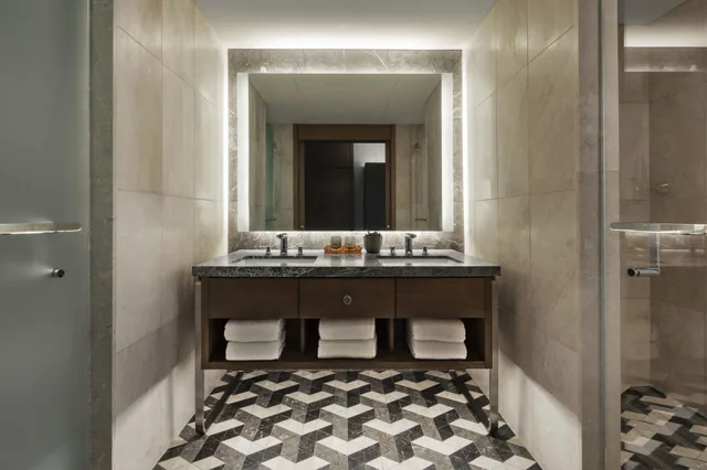 غرفة بسرير كينج لذوي الإعاقة، The Joseph A Luxury Collection Hotel Nashville 4/4