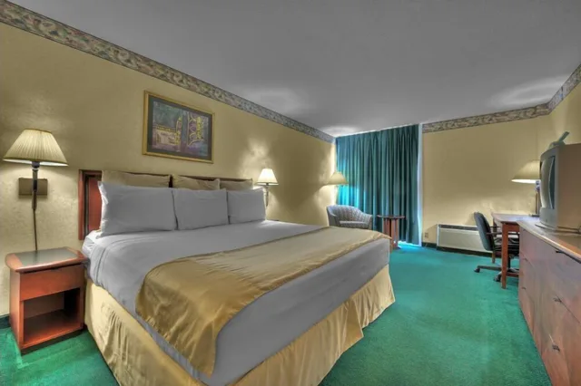 غرفة قياسية بسرير كينج لذوي الإعاقة، Silver Beach Hotel 1/7