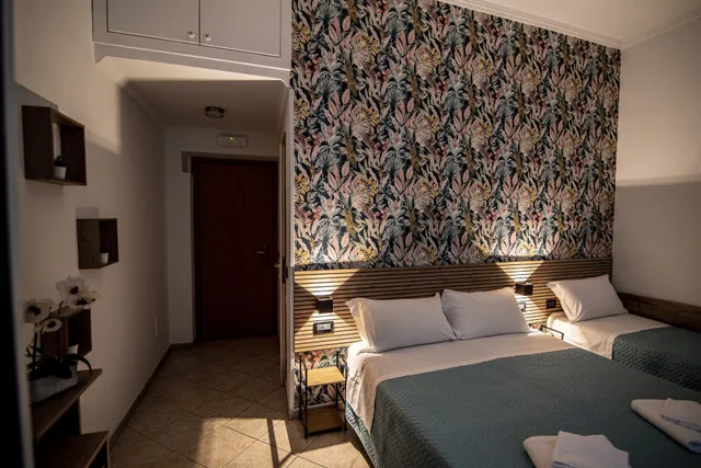 غرفة قياسية ثلاثية بسرير مزدوج وسرير فردي، Hotel Dell Urbe 4/7