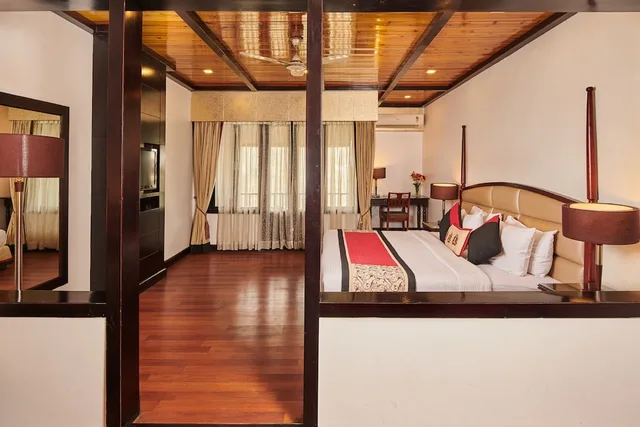 Valley View Privilege Suite with Balcony، Sterling Gangtok - Orange Village 1/4