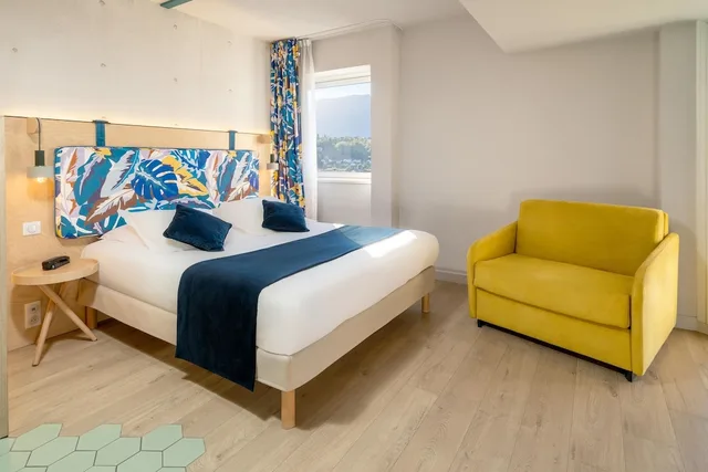 غرفة سوبيريور بسرير كوين مع أريكة، Urban Hotel Aix-les-Bains, BW Signature Collection 6/9