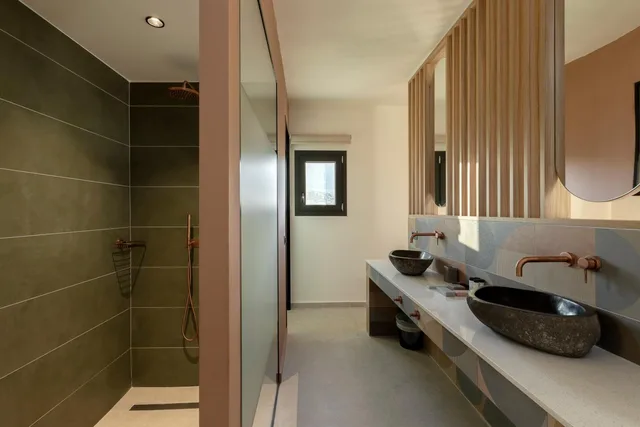 4 Bedrooms, Villa, Sea View, Private Pool, The Nest Resort 9/10