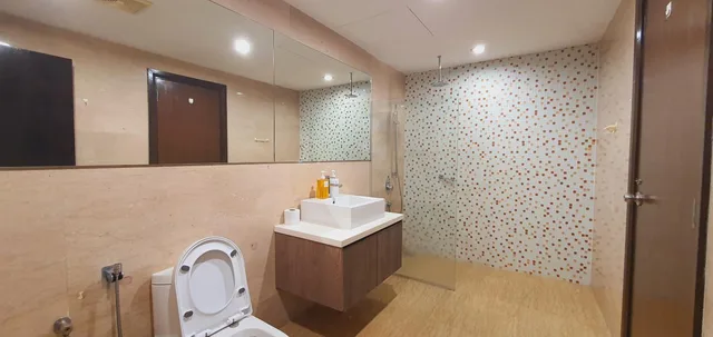 شقة بسرير كوين وسرير فردي بغرفة نوم واحدة مع أريكة، BEST KL CITY VIEW AT REGALIA RESIDENCE 6/7