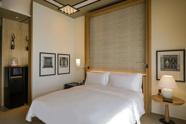 غرفة كلوب بسرير كينج، Grand Hyatt Gurgaon 1/7