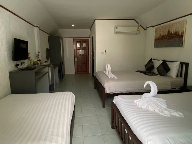 غرفة عائلية رباعية بسرير كوين وسرير فردي، Samui Green Hotel 1/3