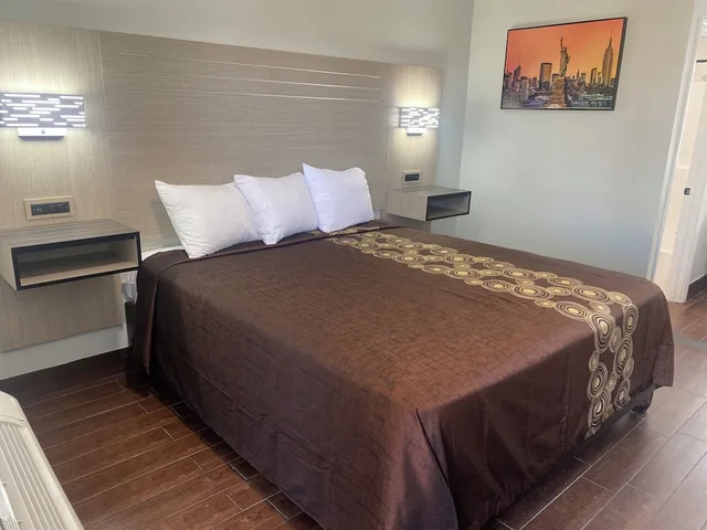 غرفة اقتصادية مفردة بسرير كينج، Mayfair Inn Ontario Airport 5/10