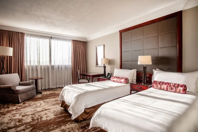 Luxury Twin Room, The Cascades Hotel At Sun City Resort 1/6