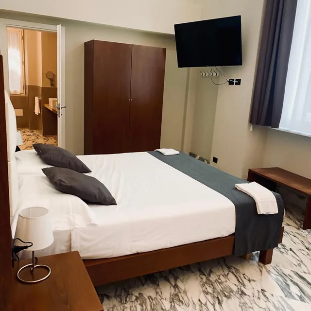 غرفة قياسية بسرير كينج، Hotel De Ville 4/10